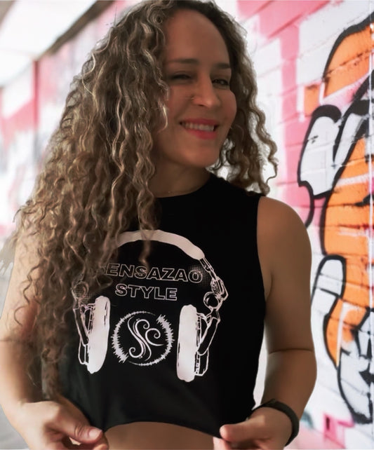 BLACK SSZ CROP TOP